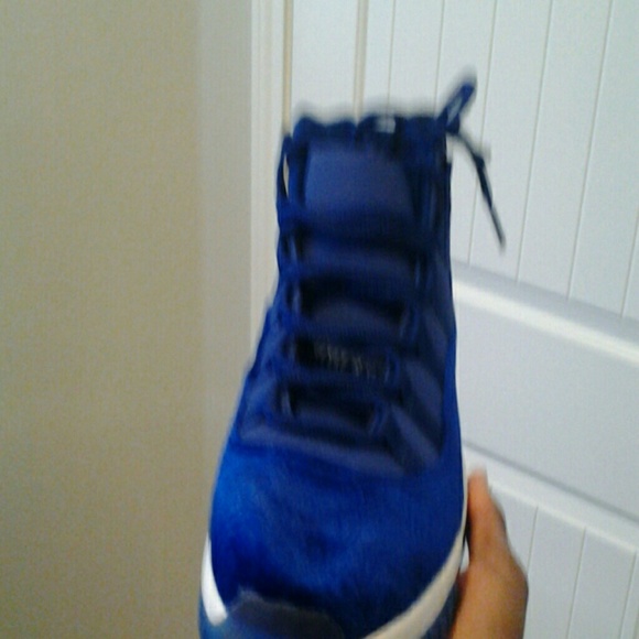 Jordan 11s - Picture 2 of 3